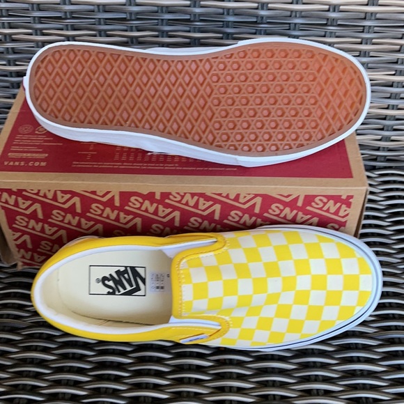 Vans Classic Slip-On Checkerboard Cyber Yellow/True White WMNS - Picture 4 of 16